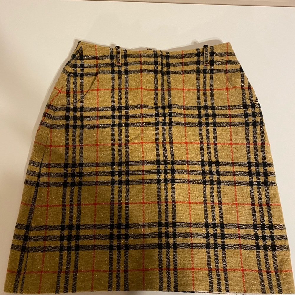 💯Authentic Burberry Wool Skirt
